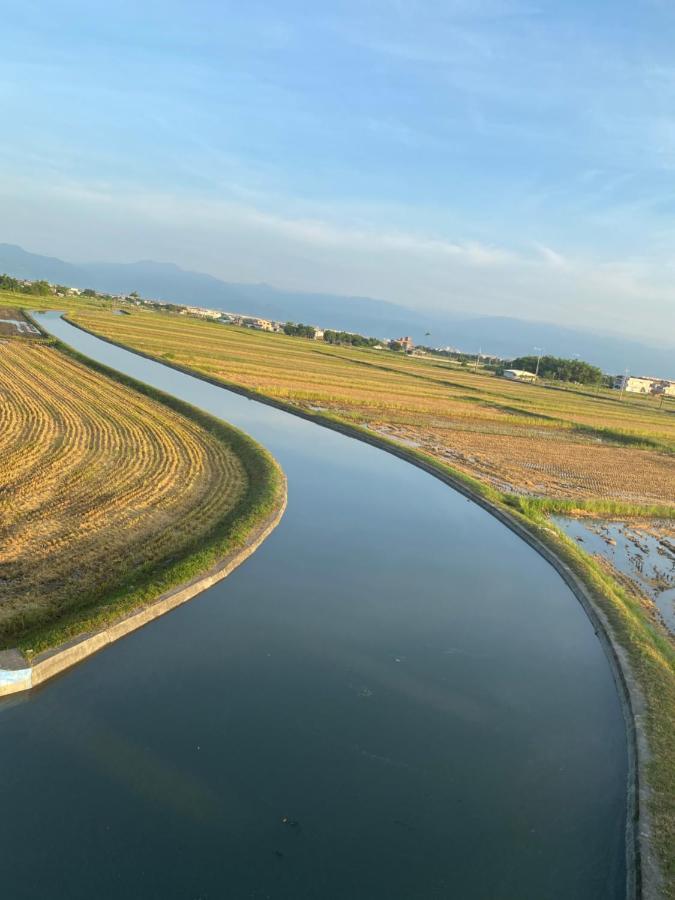 Sunny Villa Homestay 五結郷 エクステリア 写真